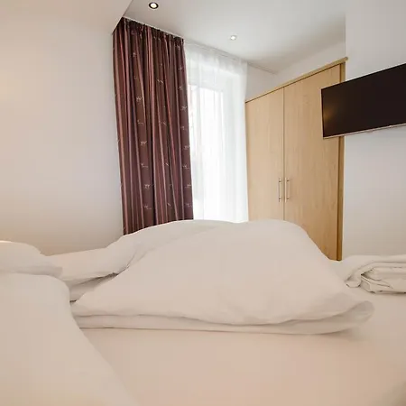 شقة Steinbock Lodges - Residenz Am Sonnenhang