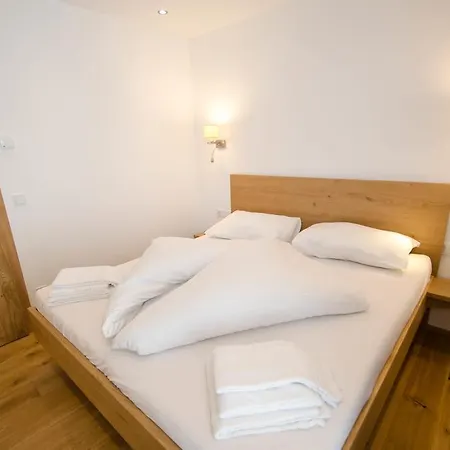 Steinbock Lodges - Residenz Am Sonnenhang Apartment *